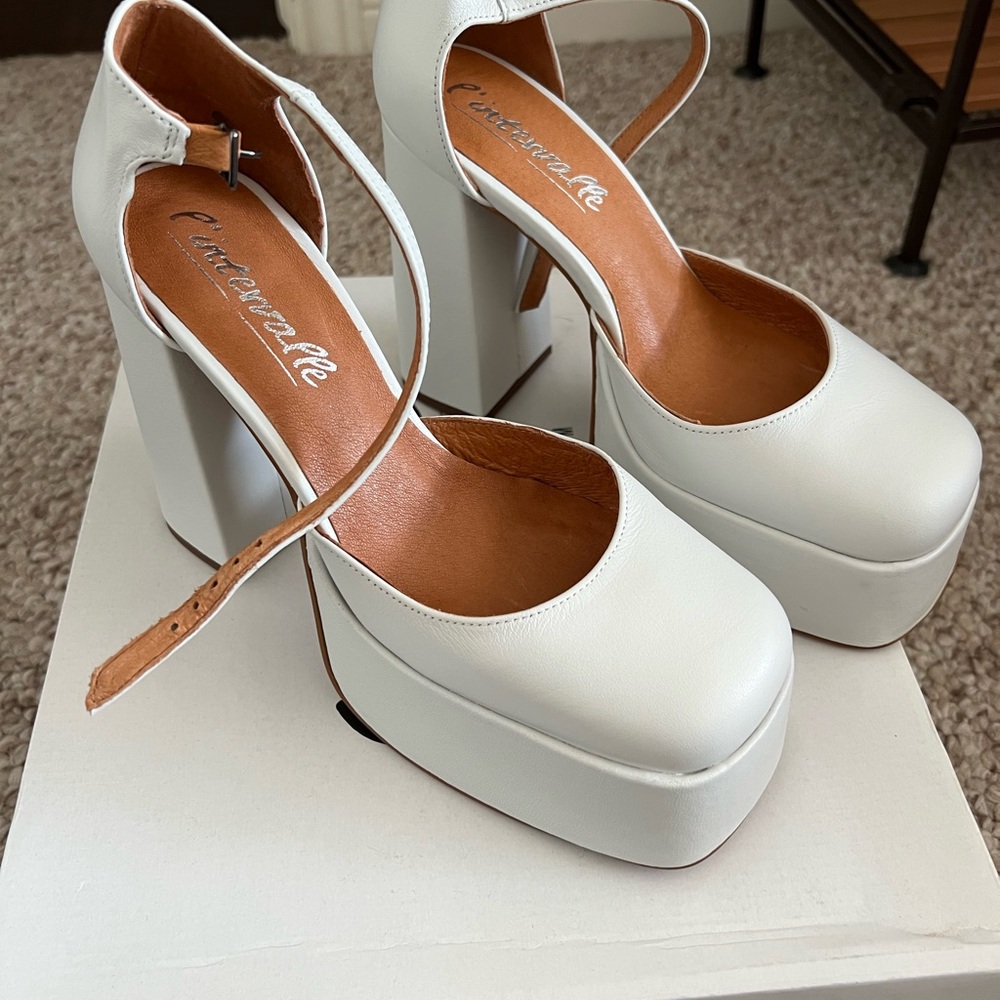 L'INTERVALLE White Platform Shoes